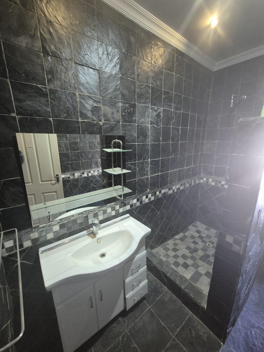 3 Bedroom Property for Sale in Wolmaransstad North West